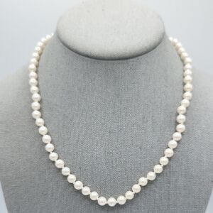 5 for $25! Talbots Elegant White Pearl Necklace